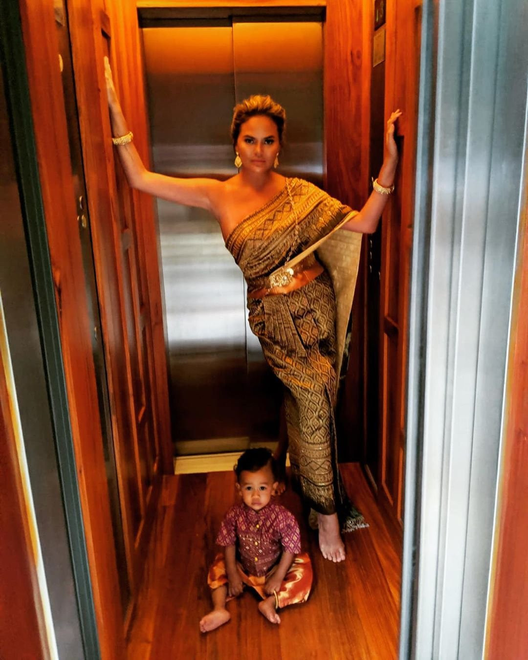 Chrissy Teigen S Family Vacation To Thailand Proves Summer Isn T Over E Online